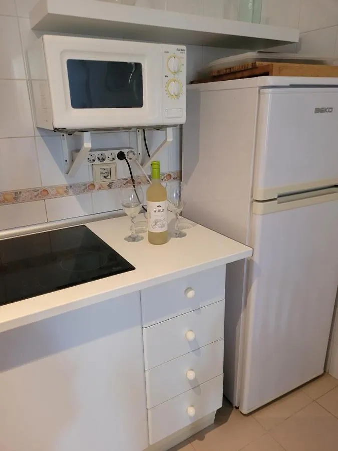 El Medano Lagos De Miramar Apartamento דירה